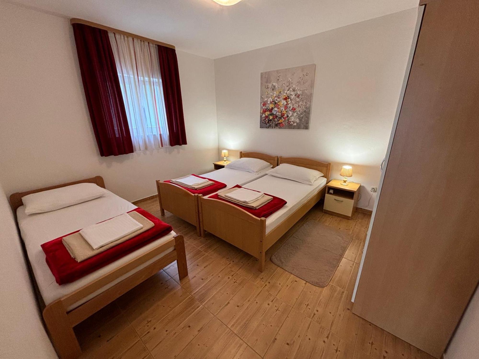 Kristina Apartments Zadar Exterior photo