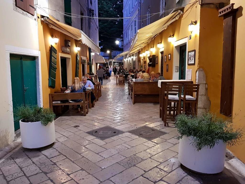 Kristina Apartments Zadar Exterior photo
